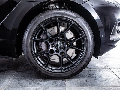 2022 Aston Martin DBX — миниатюра 39