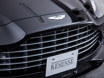 2022 Aston Martin DBX — миниатюра 26