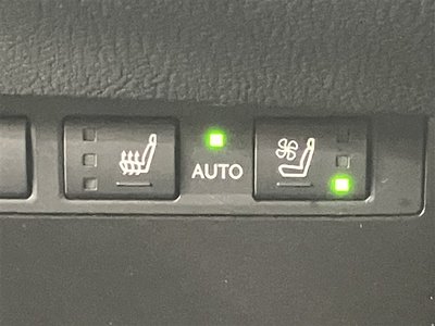2023 Lexus ES thumbnail 21