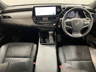 2023 Lexus ES photo 7