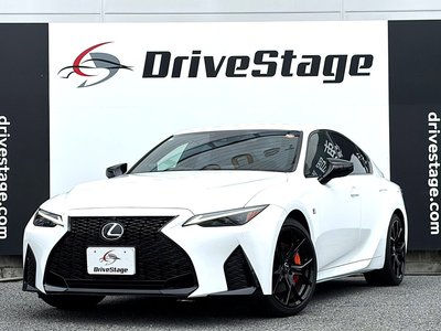 2025 Lexus IS photo 1