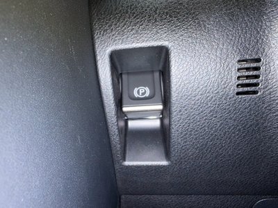 2025 Lexus IS thumbnail 53