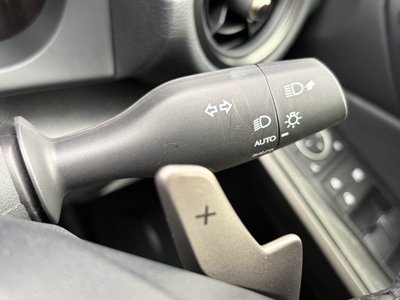 2025 Lexus IS thumbnail 20