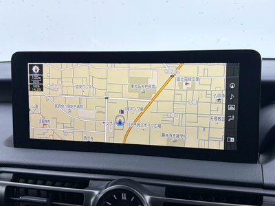 2025 Lexus IS photo 13