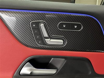 2021 Mercedes-BENZ GLB AMG 照片 36