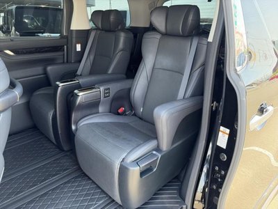 2022 Toyota ALPHARD 照片 8
