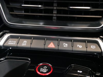 2025 AUDI E-TRON GT QUATTRO thumbnail 28