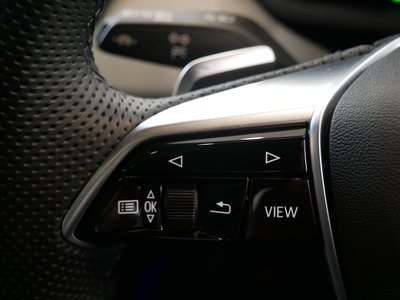 2025 AUDI E-TRON GT QUATTRO thumbnail 54