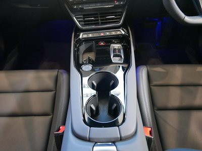 2025 AUDI E-TRON GT QUATTRO thumbnail 23