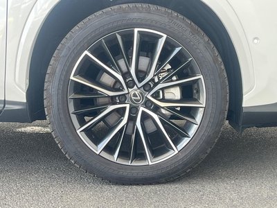 صورة مصغرة 59 لـ 2025 Lexus NX