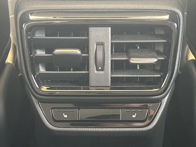 صورة مصغرة 32 لـ 2025 Lexus NX