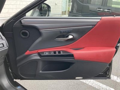 2023 Lexus ES thumbnail 29