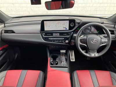 2023 Lexus ES photo 4