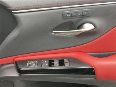 2023 Lexus ES thumbnail 30