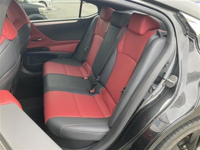2023 Lexus ES thumbnail 17
