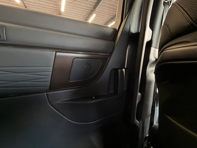 2025 Toyota ALPHARD — фото 56