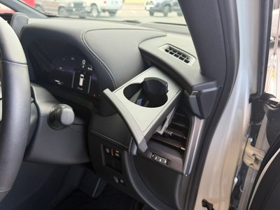 2025 Toyota ALPHARD — фото 27