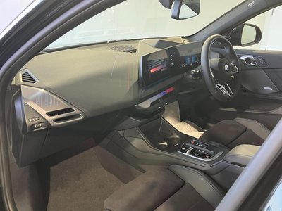 2025 BMW 1 SERIES 照片 4