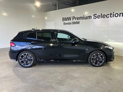 2025 BMW 1 SERIES 照片 8
