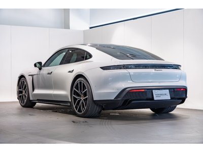 2026 Porsche TAYCAN 缩略图 2