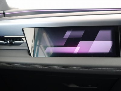 صورة 13 لـ 2025 AUDI Q6 E-TRON