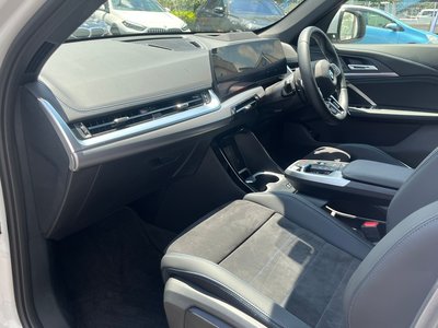 2025 BMW X1 photo 16