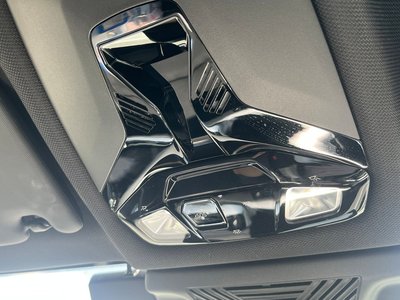 2025 BMW X1 photo 10