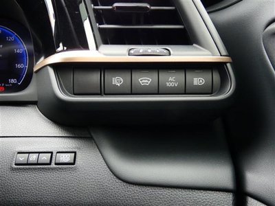 صورة 16 لـ 2023 Toyota CROWN SPORT