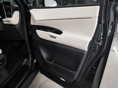 2024 Lexus LM 照片 44