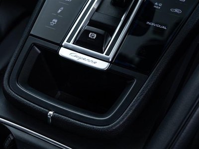 2019 Porsche CAYENNE photo 11