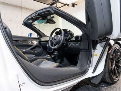 صورة 15 لـ 2026 Mclaren ARTURA SPIDER