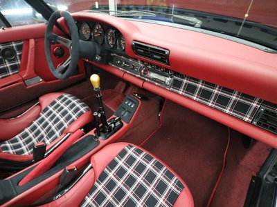 صورة مصغرة 32 لـ 1990 Porsche 911