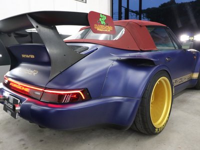 صورة مصغرة 8 لـ 1990 Porsche 911