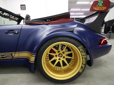 صورة مصغرة 56 لـ 1990 Porsche 911