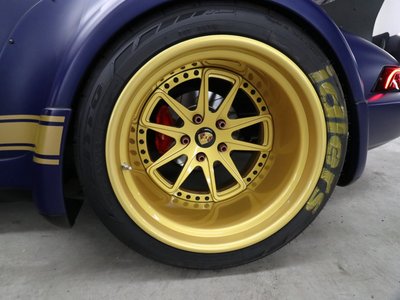 صورة مصغرة 57 لـ 1990 Porsche 911