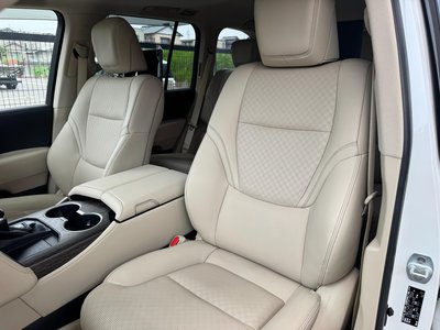 صورة 45 لـ 2024 Toyota LAND CRUISER 300