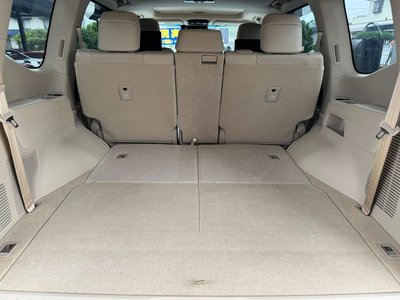 صورة 69 لـ 2024 Toyota LAND CRUISER 300