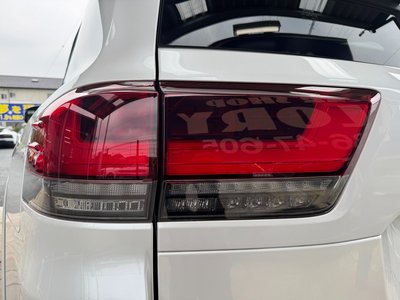 صورة 66 لـ 2024 Toyota LAND CRUISER 300
