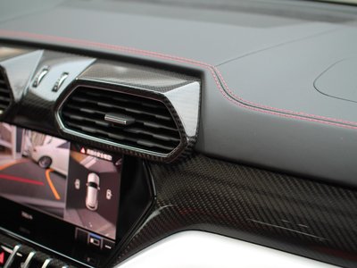 2020 Lamborghini URUS — миниатюра 21