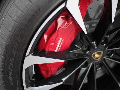 2020 Lamborghini URUS — миниатюра 4