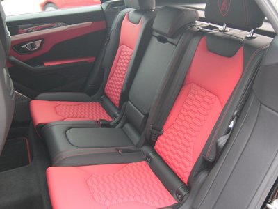 2020 Lamborghini URUS — миниатюра 37