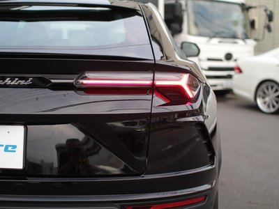 2020 Lamborghini URUS — миниатюра 43