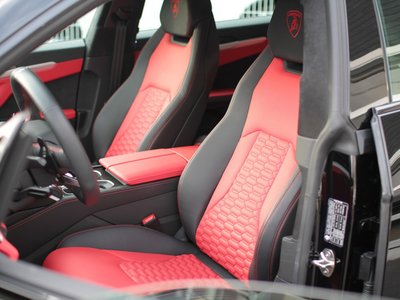 2020 Lamborghini URUS — миниатюра 10