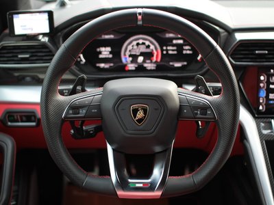 2020 Lamborghini URUS — миниатюра 12