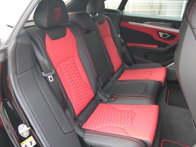 2020 Lamborghini URUS — миниатюра 32