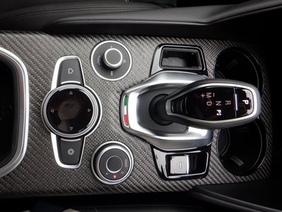 2024 ALFA Romeo JULIA 照片 16
