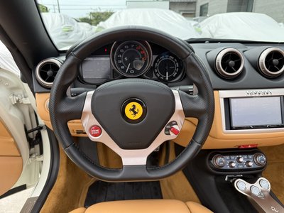 صورة 48 لـ 2009 Ferrari CALIFORNIA