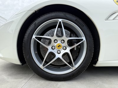 صورة 74 لـ 2009 Ferrari CALIFORNIA