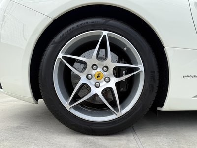 صورة 76 لـ 2009 Ferrari CALIFORNIA
