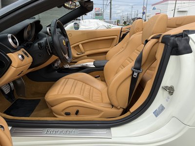 صورة 43 لـ 2009 Ferrari CALIFORNIA